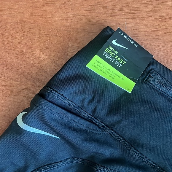 NIKE RUN/ LEGGINGS - Picture 8 of 8